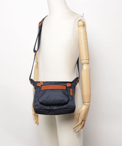 Felisi（フェリージ）の「Felisi / フェリージ：Shoulder Bag（S）：04-35-5-DS[MUS]（ショルダーバッグ・メンズ・ブルー/ブラック・FREE）」の6枚目の写真