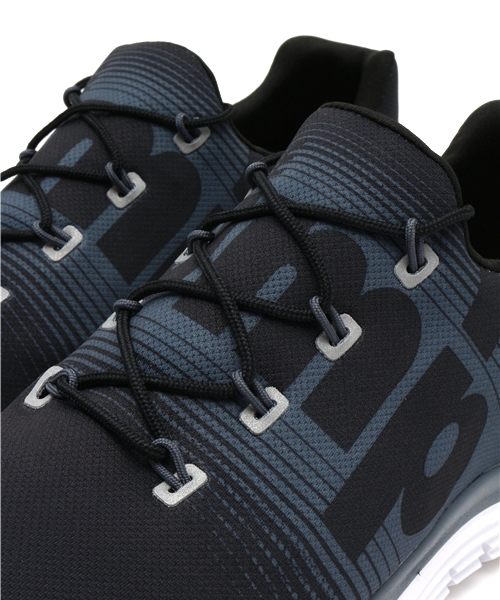 ソリューションブラック　15ポンド Reebok（リーボック）の「メンズ リーボック Zポンプ