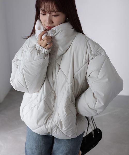 Riberry（リベリー）の「スタンドカラーキルティングダウン（ダウンジャケット/コート・レディース・オフホワイト/ブラック/カーキ・MEDIUM/LARGE）」の17枚目の写真