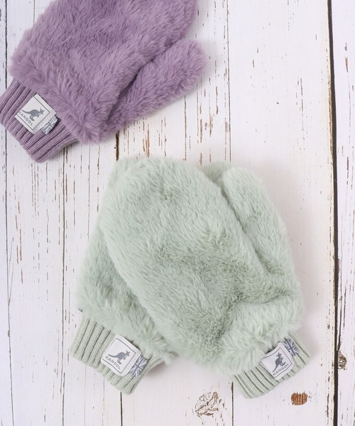 KANGOL(カンゴール)の「KANGOL フェイクファーミトン(手袋・メンズ・ブラック/アイボリー/グレイッシュベージュ/ダークオレンジ/パープル/ミント/ピンク/チャコール/ベージュ系その他/コーラルピンク/オフホワイト/チャコールグレー/ブラックミックス・FREE)」の9枚目の写真