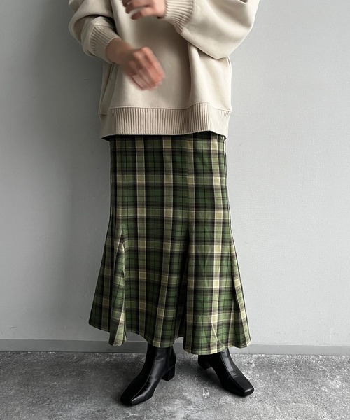 LOWRYS FARM（ローリーズファーム）の「チェックマーメイドスカート２　344639（スカート・レディース・カーキ/ブラウン/ブラック・MEDIUM/LARGE）」の7枚目の写真