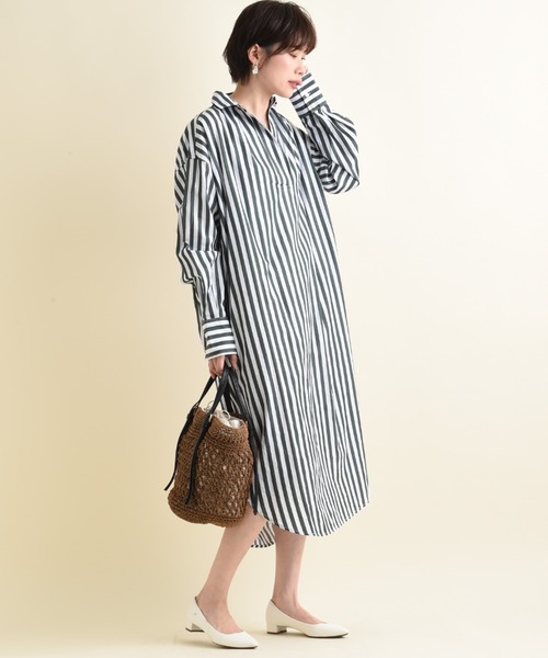 INTERPLANET（インタープラネット）の「ワイドストライプシャツワンピース（シャツワンピース・レディース・グリーン/ベージュ/ネイビー・FREE）」の14枚目の写真