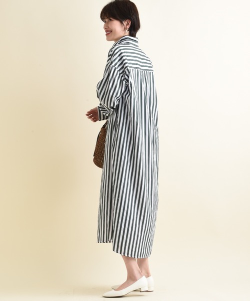 INTERPLANET（インタープラネット）の「ワイドストライプシャツワンピース（シャツワンピース・レディース・グリーン/ベージュ/ネイビー・FREE）」の16枚目の写真