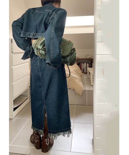 Jewelobe（ジュエローブ）の「タックショートジャケット＆ヘムフリンジロングスカートデニムセットアップ（セットアップ・レディース・ネイビー・FREE）」の7枚目の写真