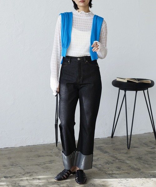 LIAN(リアン)の「シャーリングシアーハイネックプルオーバー(その他トップス・レディース・イエロー/ブラック/オフホワイト・FREE)」の9枚目の写真