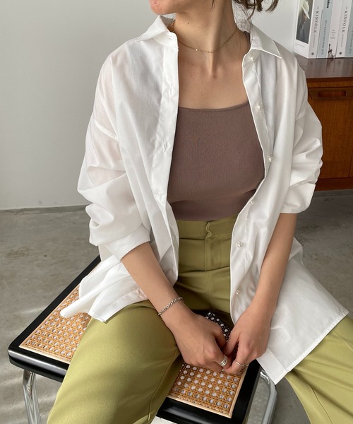BEIGE, ベイジ　BROADCLOTH ブラウス パールボタン 裾プリーツ切替パールボタンブラウス - ベルーナ【公式】