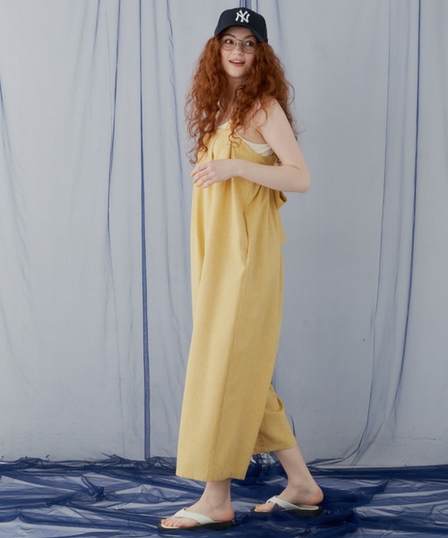 MERLOT（メルロー）の「バックリボンワイドサロペット（サロペット/オーバーオール・レディース・ブラック/イエロー・FREE）」の15枚目の写真