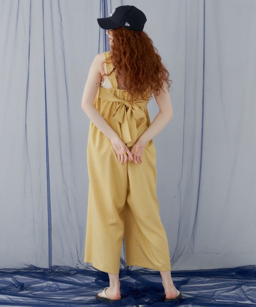 MERLOT（メルロー）の「バックリボンワイドサロペット（サロペット/オーバーオール・レディース・ブラック/イエロー・FREE）」の16枚目の写真