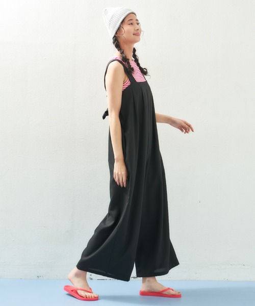 MERLOT（メルロー）の「バックリボンワイドサロペット（サロペット/オーバーオール・レディース・ブラック/イエロー・FREE）」の6枚目の写真