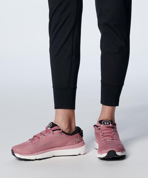 UNDER ARMOUR（アンダーアーマー）の「UAホバー インフィニット5（ランニング/レディース）（スニーカー・レディース・レッド・24.5cm/23.0cm/24.0cm/25.5cm/23.5cm/25.0cm/26.0cm）」の12枚目の写真