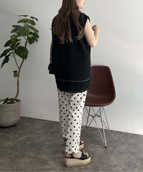 prose verse（プロズヴェール）の「配色ステッチ深Vネックフリンジベスト（ベスト・レディース・アイボリー/ブラック・MEDIUM）」の11枚目の写真