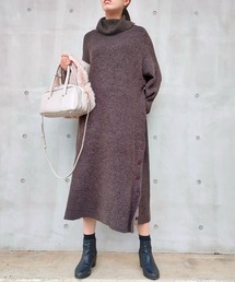 Q | リブタートルスリットニットワンピース(ワンピース)