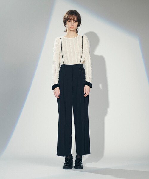 GRACE CONTINENTAL（グレースコンチネンタル）の「フリンジパフトップ