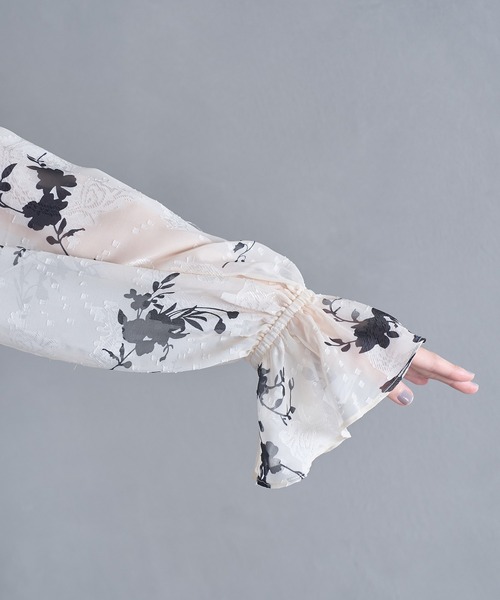 VIS（ビス）の「【前後2WAY】シアー花柄フリルブラウス（シャツ/ブラウス・レディース・ブラック系その他/ブラウン系その他/キナリ・FREE）」の17枚目の写真