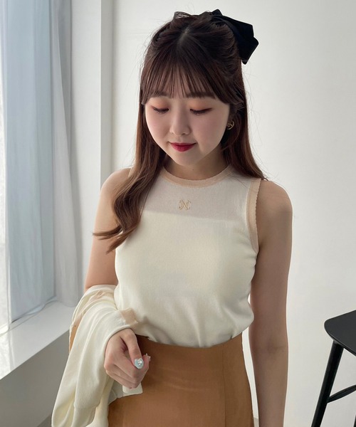 one after another NICE CLAUP（ワンアフターアナザーナイスクラップ）の「ワンポイント刺繍ニットアンサンブル（アンサンブル・レディース・ピンク/アイボリー/ブラック/グレー・FREE）」の8枚目の写真