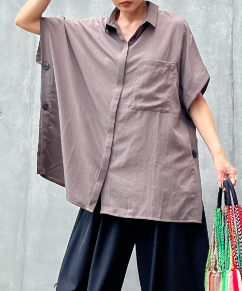 y/m by Yukie（イムバイユキエ）の「ケープチュニックシャツ（シャツ