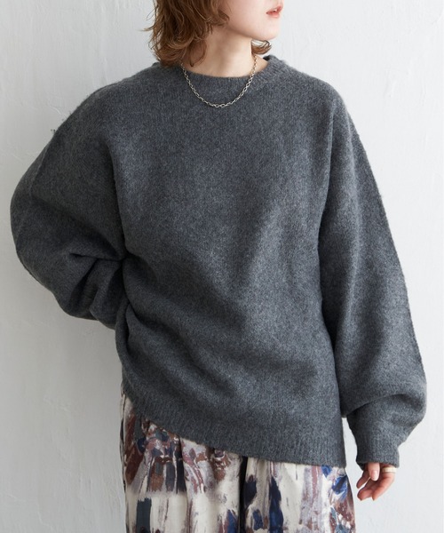 notch.(ノッチ)の「【In Red 11月号掲載】シンプルゆるニット(ニット/セーター・レディース・ベージュ/チャコールグレー・M)」の9枚目の写真
