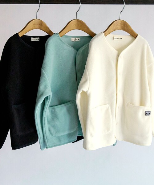 BRANSHES(ブランシェス)の「【軽】フリースジャケット(その他アウター・キッズ・アイボリー/ブラック/ライトグリーン・100/140/120/130/150/110/90)」の10枚目の写真