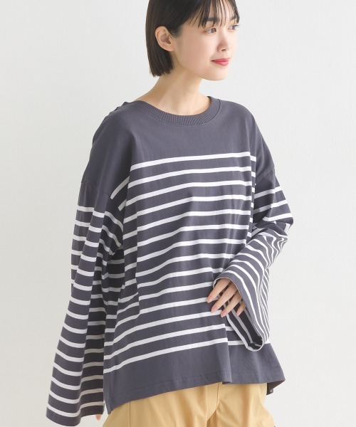 OMNES（オムネス）の「パネルボーダーワイドスリーブ長袖Tシャツ（Tシャツ/カットソー・レディース・ホワイト×ブルー/グレー系その他/ホワイト×ブラック/ホワイト系その他・FREE）」の18枚目の写真