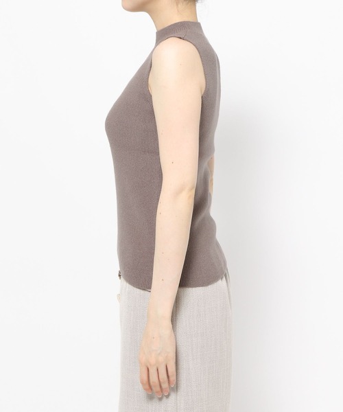 mysty woman（ミスティウーマン）の「カシュクールケーブルツインニット 982426（ニット/セーター・レディース・ブラウン/ピンク/オフホワイト・FREE）」の18枚目の写真