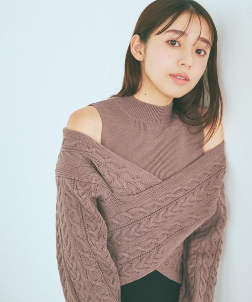mysty woman（ミスティウーマン）の「カシュクールケーブルツインニット 982426（ニット/セーター・レディース・ブラウン/ピンク/オフホワイト・FREE）」の7枚目の写真