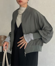 エンボスショートブルゾン