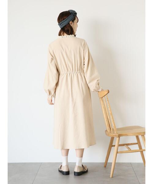 ehka sopo（エヘカソポ）の「【Maison SAJOU】刺繍ワンピース（ワンピース・レディース・チャコールグレー/ライトベージュ/グリーン・F）」の17枚目の写真