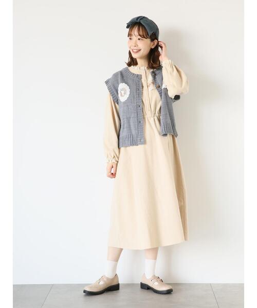 ehka sopo（エヘカソポ）の「【Maison SAJOU】刺繍ワンピース（ワンピース・レディース・チャコールグレー/ライトベージュ/グリーン・F）」の19枚目の写真
