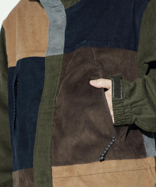 HUF（ハフ）の「HUF / ハフ CONTRAST CORD MOUNTAIN JACKET コントラストコード マウンテンジャケット（マウンテンパーカー・メンズ・パープル/グリーン・MEDIUM/LARGE）」の16枚目の写真