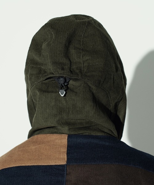 HUF（ハフ）の「HUF / ハフ CONTRAST CORD MOUNTAIN JACKET コントラストコード マウンテンジャケット（マウンテンパーカー・メンズ・パープル/グリーン・MEDIUM/LARGE）」の6枚目の写真