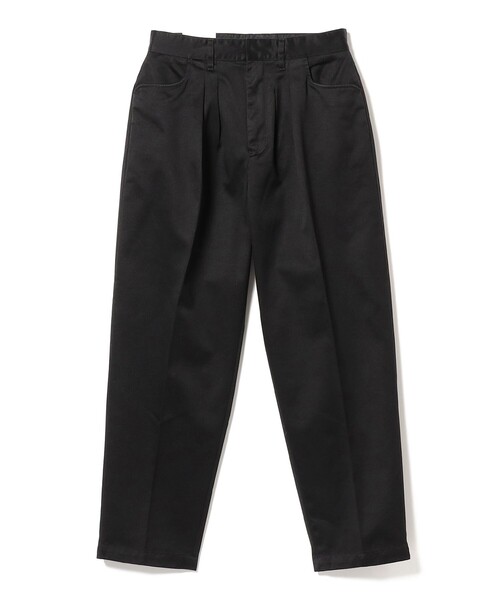 FARAH（ファーラー）の「FARAH / Two Tuck Wide Tapered Pants（チノパンツ・メンズ・ブラック/ベージュ・30inch/32inch/34inch/36inch）」の3枚目の写真