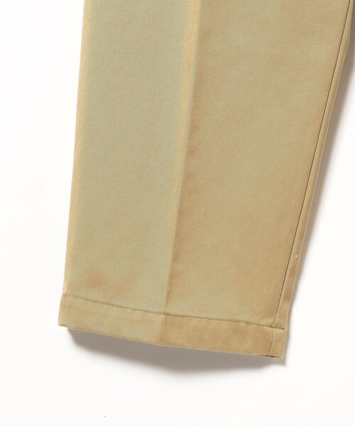 FARAH（ファーラー）の「FARAH / Two Tuck Wide Tapered Pants（チノパンツ・メンズ・ブラック/ベージュ・30inch/32inch/34inch/36inch）」の10枚目の写真