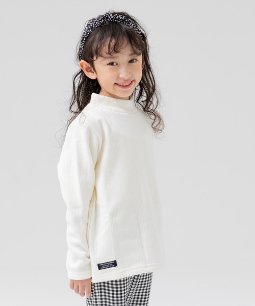 chil2(チルツー)の「裏シャギー テレコハイネックTシャツ(Tシャツ/カットソー・キッズ・ブラック/クリーム/グレー/ピンク・140cm/100cm/130cm/90cm/110cm/120cm/80cm)」の4枚目の写真