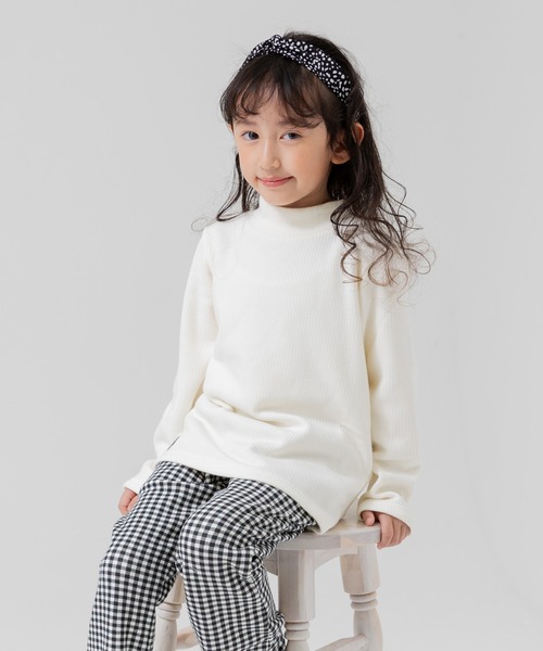 chil2(チルツー)の「裏シャギー テレコハイネックTシャツ(Tシャツ/カットソー・キッズ・ブラック/クリーム/グレー/ピンク・140cm/100cm/130cm/90cm/110cm/120cm/80cm)」の10枚目の写真
