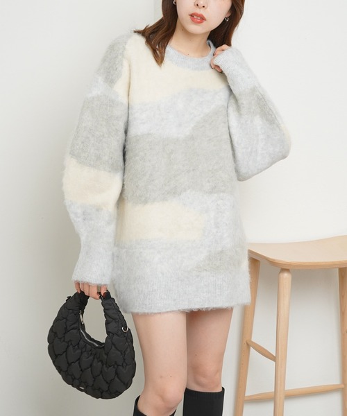 Chico（チコ）の「ニュアンス柄ジャガードチュニック（チュニック・レディース・グレー/ピンク/アイボリー・FREE）」の7枚目の写真