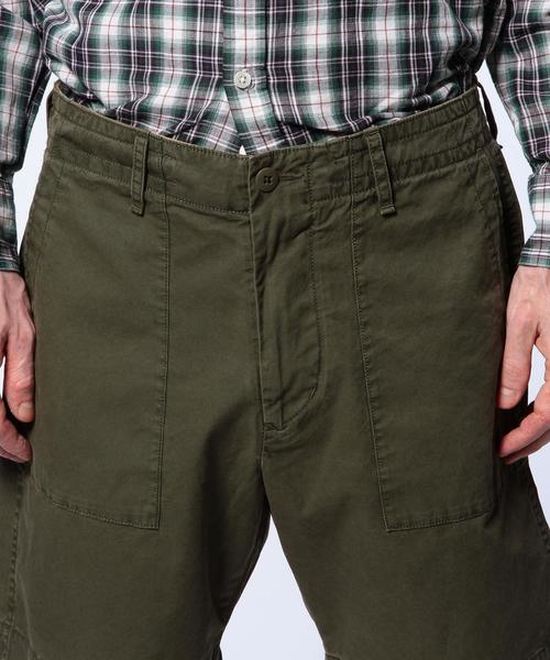 UNITED ARROWS（ユナイテッドアローズ）の「UAS ユーティリティー ショーツ◆（その他パンツ・メンズ・ネイビー/オリーブ・LARGE/SMALL/MEDIUM/X-LARGE/X-SMALL）」の3枚目の写真