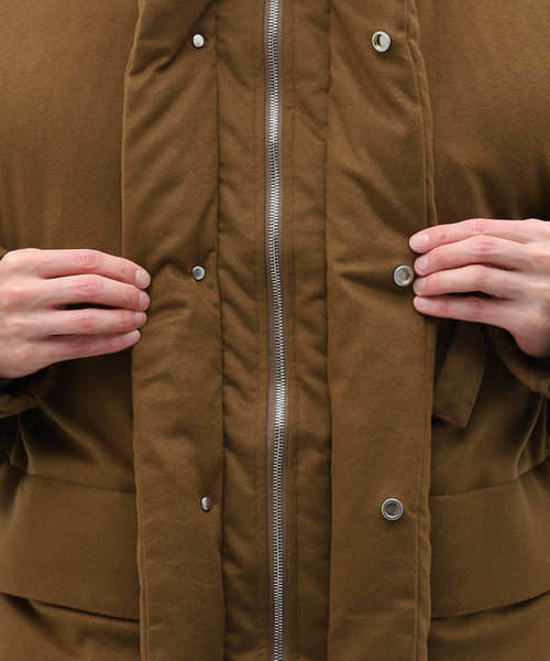 markaware（マーカウェア）の「【MARKAWARE / マーカウェア】CASHMERE DOWN JACKET（ダウンジャケット/コート・メンズ・ブラック/キャメル・3/1/2）」の15枚目の写真