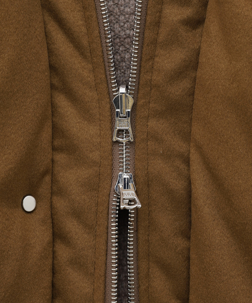 markaware（マーカウェア）の「【MARKAWARE / マーカウェア】CASHMERE DOWN JACKET（ダウンジャケット/コート・メンズ・ブラック/キャメル・3/1/2）」の16枚目の写真