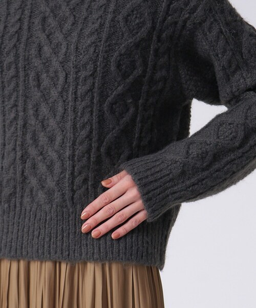 GALLEST（ギャレスト）の「ヘアリーケーブルニット（ニット/セーター・レディース・ホワイト系/グリーン/チャコール・38）」の17枚目の写真
