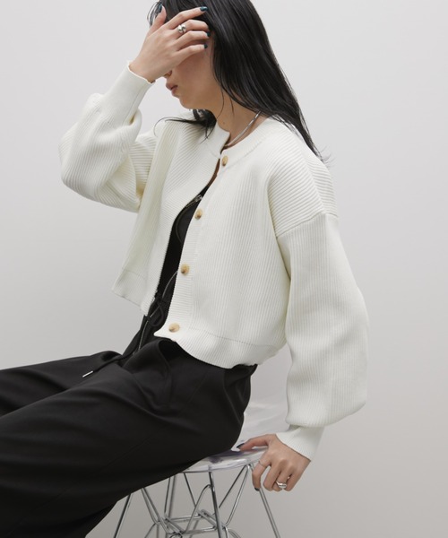 Aunt Marie's（アントマリーズ）の「【前後2WAY】クルーネッククロップドカラーカーデ（カーディガン/ボレロ・レディース・イエロー/ホワイト/ピンク/グレー/パープル/ブラック・FREE）」の7枚目の写真