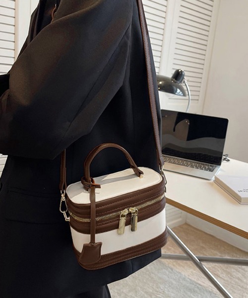 Miniministore(ミニミニストア)の「ショルダーバッグ 斜めがけレディース韓国(ショルダーバッグ・レディース・ホワイト×ブラウン/モカ/ブラウン/ブラック・フリー)」の10枚目の写真