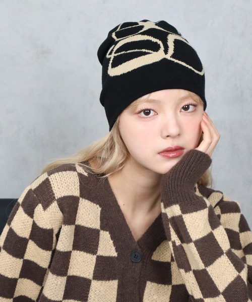 BARELY BLUE（ベアリーブルー）の「【 BARELY BLUE / ベアリーブルー 】 韓国風ストリート ヒップホップ ニットキャップ / ビーニー（ニットキャップ/ビーニー・レディース・ホワイト/ブラック/スモークグレー/カーキブラウン/ブラウン・FREE）」の3枚目の写真