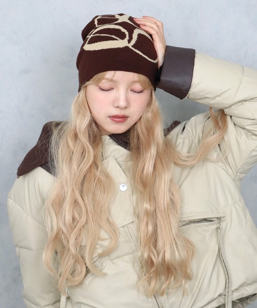 BARELY BLUE（ベアリーブルー）の「【 BARELY BLUE / ベアリーブルー 】 韓国風ストリート ヒップホップ ニットキャップ / ビーニー（ニットキャップ/ビーニー・レディース・ホワイト/ブラック/スモークグレー/カーキブラウン/ブラウン・FREE）」の16枚目の写真