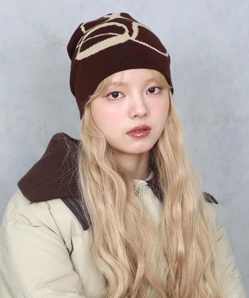 BARELY BLUE（ベアリーブルー）の「【 BARELY BLUE / ベアリーブルー 】 韓国風ストリート ヒップホップ ニットキャップ / ビーニー（ニットキャップ/ビーニー・レディース・ホワイト/ブラック/スモークグレー/カーキブラウン/ブラウン・FREE）」の18枚目の写真