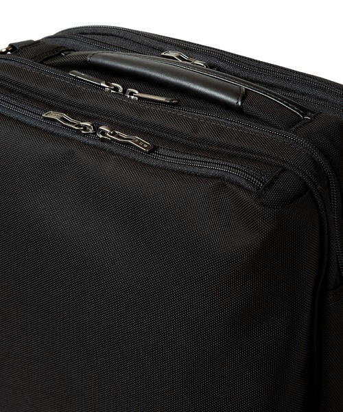 ACE(エース)の「ACE(エース) ビジネスリュック ヴィターラCB 15インチPC収納 B4 軽量 セットアップ機能 エキスパンド機能 68213(ビジネスバッグ・メンズ・ブラック・FREE)」の9枚目の写真