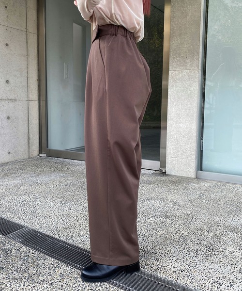 新品　タグ付き　CAPRICIEUX LE'MAGE ベルクロストレートパンツ CAPRICIEUX LE'MAGE（カプリシューレマージュ）の「ベルクロ