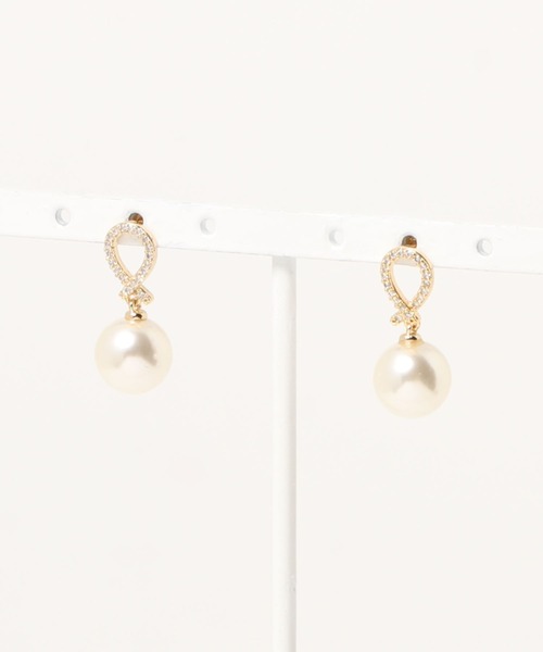 Three Four Time(スリーフォータイム)の「キラリリングパールピアス【結婚式/フォーマル/デイリー】(ピアス(両耳用)・レディース・シルバー/ゴールド・FREE)」の3枚目の写真