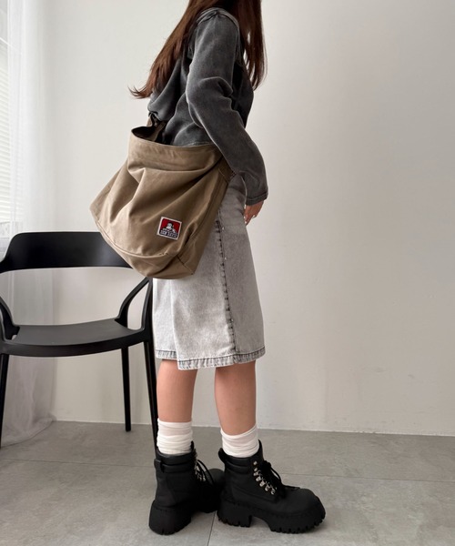BEN DAVIS(ベンデイビス)の「WEGO/BENDAVIS BIGCANVASSHOULDER(ショルダーバッグ・メンズ・ナチュラル/ブラック/カーキ・FREE)」の8枚目の写真