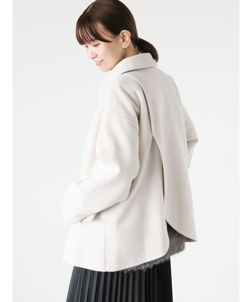 Lugnoncure(ルノンキュール)の「ウールライクバックスリットコート(その他アウター・レディース・ネイビー/ベージュ/チャコールグレー・F)」の1枚目の写真