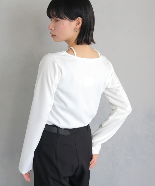 cheriella(シェリエラ)の「【cheriella】WEB限定カットジョーゼットキャミレイヤードトップス WEB LIMITED CUT GEORGETTE CAMI LAYERED TOPS(Tシャツ/カットソー・レディース・ブラウン/ブラック/ホワイト/ブルー・M)」の10枚目の写真